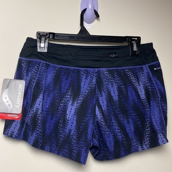 Saucomy Pinnacle Women Running Shorts Purple Black Blended Elastic Waist Medium - Picture 5 of 15